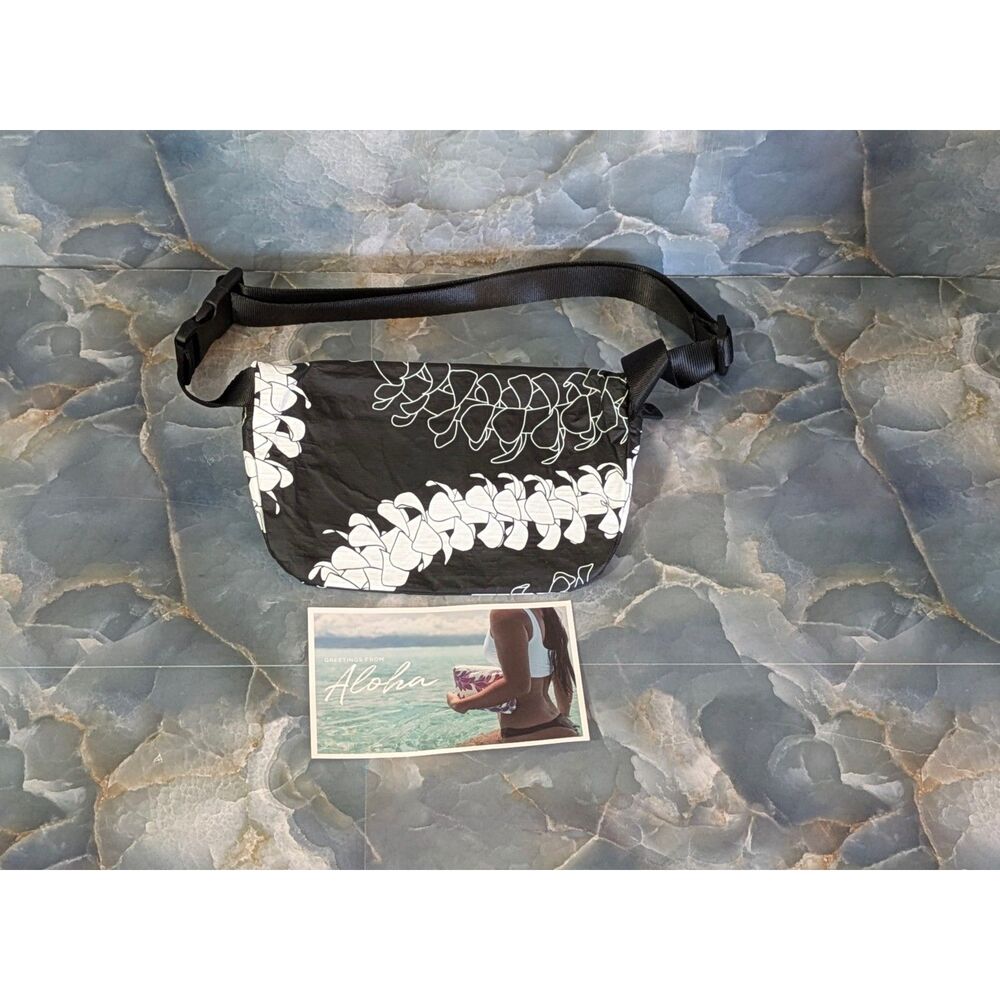 Aloha Collection Mini Hip Pack - Tyvek coated - Dry/Wet - NEW - Picture 7 of 8